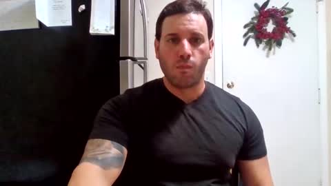 Snapshot of bosslife505050 chatting on 12-29-24, 10:01 The Italian Boss  online show from 12-29-24, 10:01