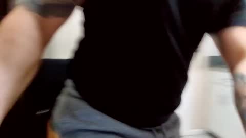 Snapshot of bosslife505050 chatting on 02-17-25, 11:53 The Italian Boss  online show from 02-17-25, 11:53