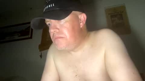 Snapshot of bostonirish45 chatting on 05-26-26, 05:42 bostonirish45 online show from 05-26-26, 05:42