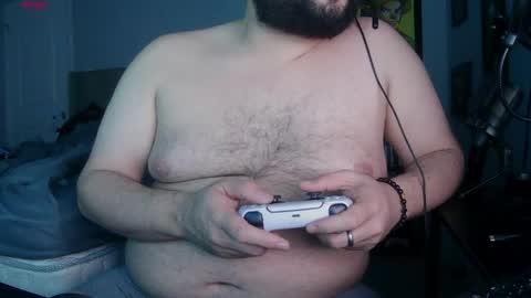 Snapshot of bottomman1990 chatting on 04-06-26, 11:49 uncutpr online show from 04-06-26, 11:49