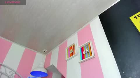 bouncing_bunnyxxx69 online show from 06-22-26, 09:01