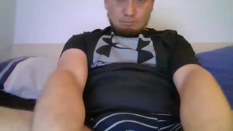 Snapshot of bowler95 chatting on 09-26-25, 06:45 bowler95 online show from 09-26-25, 06:45