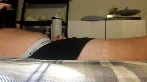 boxerbro123 online show from 10-26-25, 01:11