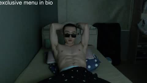 boxman556990 online show from 04-10-26, 02:17