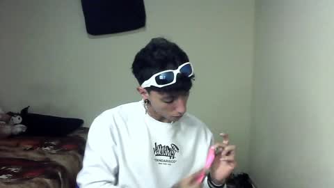 Boy Astro online show from 01-11-25, 01:27