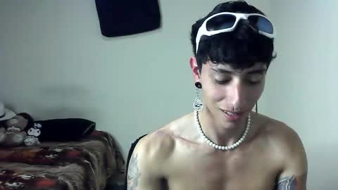 Boy Astro online show from 02-06-25, 02:22