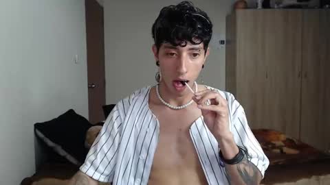 Boy Astro online show from 02-21-25, 01:11