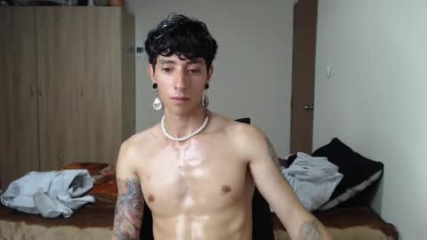 Boy Astro online show from 02-21-25, 04:18