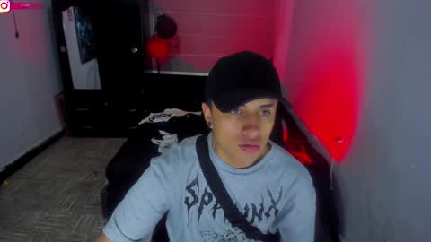 Snapshot of boy_nauthy chatting on 02-04-25, 03:44 boy_nauthy online show from 02-04-25, 03:44