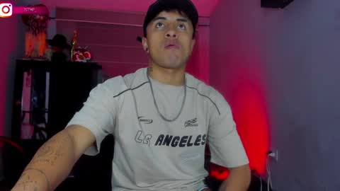 Snapshot of boy_nauthy chatting on 02-05-25, 04:27 boy_nauthy online show from 02-05-25, 04:27