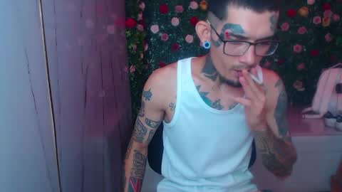 boy_tatto77 online show from 04-23-26, 12:29