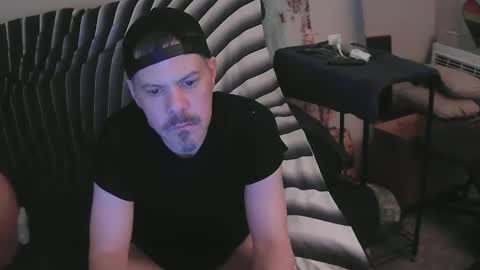 Snapshot of boyblond36 chatting on 01-06-25, 12:48 Slutty Stud online show from 01-06-25, 12:48