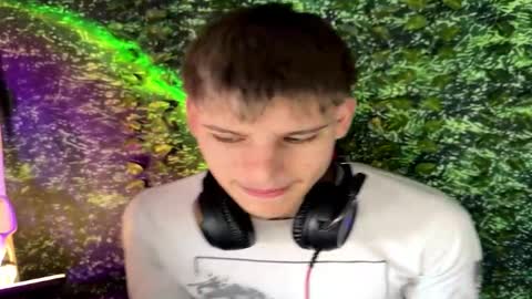 boyblondhetero online show from 02-20-26, 09:54