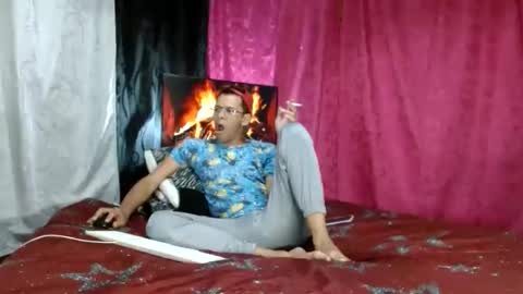 Snapshot of boyfantasies_11 chatting on 11-16-25, 09:04 boyfantasies_11 online show from 11-16-25, 09:04