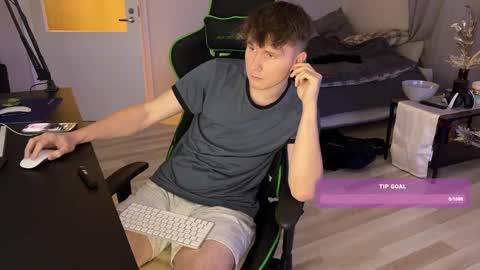 Eddie online show from 12-28-24, 10:44