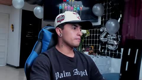 Snapshot of boylatin_777 chatting on 05-19-26, 06:47 miguel online show from 05-19-26, 06:47
