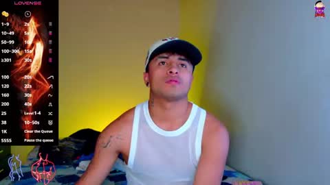 Snapshot of boylatin_777 chatting on 06-17-26, 12:02 miguel online show from 06-17-26, 12:02
