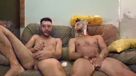 Snapshot of boys4boys2 chatting on 07-15-26, 08:25 boys4boys2 online show from 07-15-26, 08:25