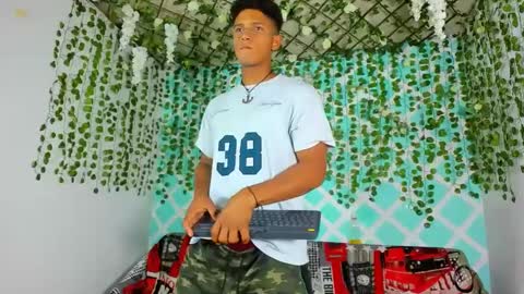 Snapshot of boys4hot_777 chatting on 03-11-25, 10:42 boys4hot_777 online show from 03-11-25, 10:42