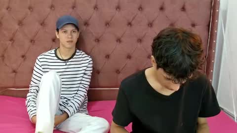 ALEX - TAYLER  -MIKE online show from 12-19-24, 01:51