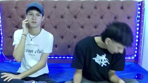 ALEX - TAYLER  -MIKE online show from 12-27-24, 01:39