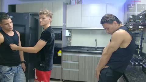 Snapshot of boysgang_sex chatting on 11-07-25, 11:32 Angelo Mark Fernando Taylor online show from 11-07-25, 11:32