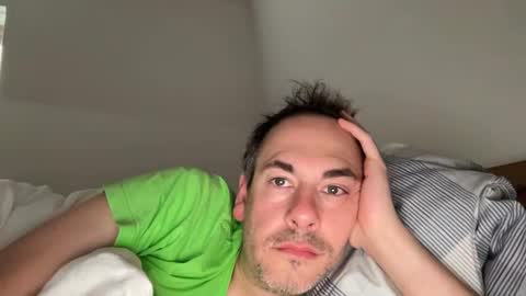 boytoyhh online show from 12-14-25, 11:04