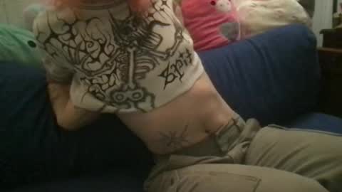 Snapshot of boywithbug chatting on 02-01-25, 03:30 boywithbug online show from 02-01-25, 03:30