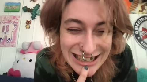 Snapshot of boywithbug chatting on 03-06-25, 05:11 boywithbug online show from 03-06-25, 05:11