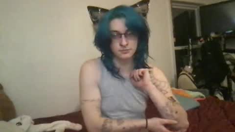 Snapshot of boywithbug chatting on 10-29-25, 12:24 boywithbug online show from 10-29-25, 12:24