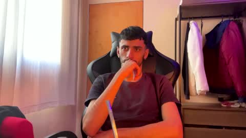 boyzinm2 online show from 09-09-25, 05:45