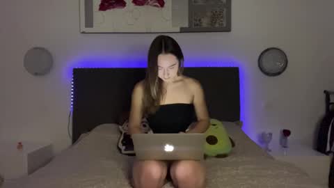 Bozhena online show from 01-05-26, 06:44