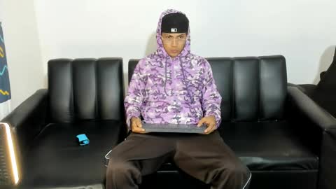 Brandon online show from 05-04-26, 07:37