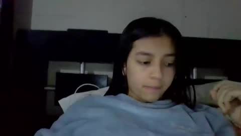 Snapshot of brad_and_emma293215 chatting on 01-15-26, 10:46 brad_and_emma293215 online show from 01-15-26, 10:46