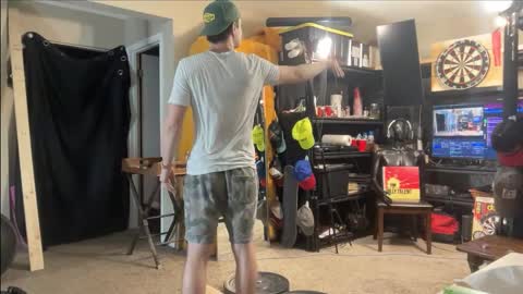 Snapshot of brad_bounce chatting on 01-17-26, 03:44 Brad Ballsy online show from 01-17-26, 03:44