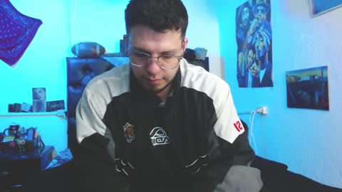 brad hot boy online show from 09-25-25, 02:26