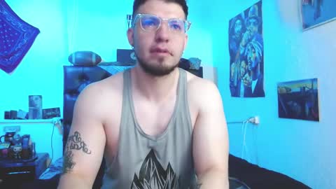 brad hot boy online show from 11-08-25, 02:28