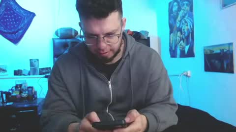 brad hot boy online show from 07-17-26, 04:12