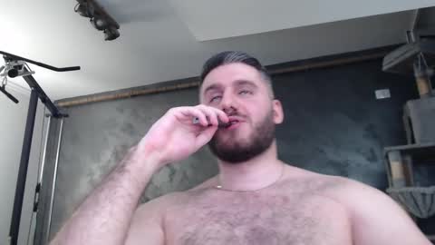 Snapshot of brad_pittfall chatting on 03-05-25, 11:38 ask me online show from 03-05-25, 11:38