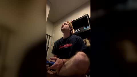 braden_thompson2012 online show from 04-17-26, 05:32