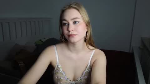Snapshot of brandaany chatting on 12-30-24, 07:00 brandaany online show from 12-30-24, 07:00