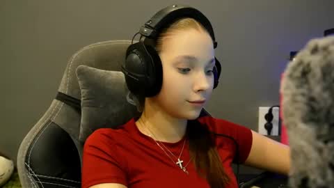 Alice online show from 01-15-26, 03:16