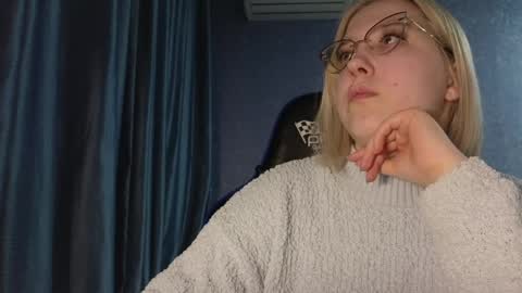 Belle  online show from 03-30-26, 05:36