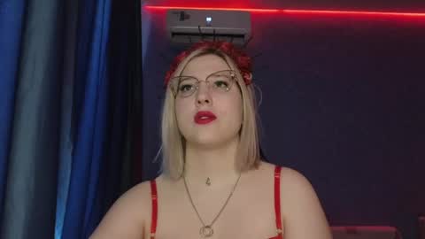Belle  online show from 05-17-26, 11:28