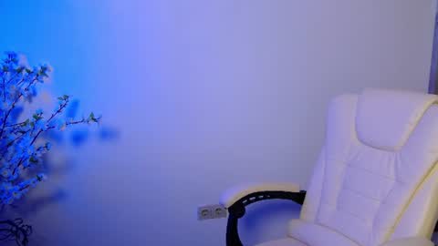 Snapshot of brandy_gem chatting on 08-10-26, 07:23 Brandy Gem online show from 08-10-26, 07:23