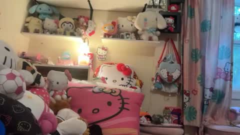 brattymaddy1998 online show from 07-19-26, 04:44
