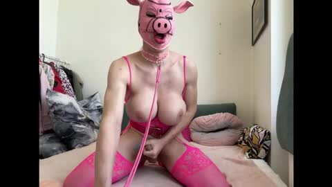 bratzdoll1994 online show from 04-19-26, 07:27