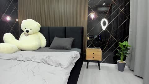 Snapshot of braxiboy chatting on 12-29-24, 12:55 Brax online show from 12-29-24, 12:55