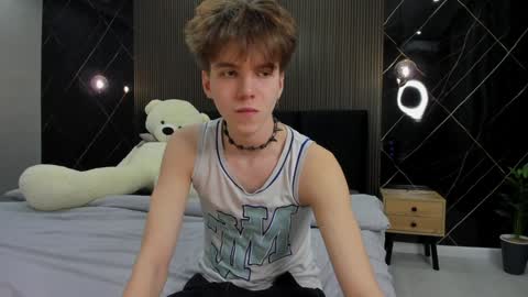 Snapshot of braxiboy chatting on 12-30-24, 12:31 Brax online show from 12-30-24, 12:31