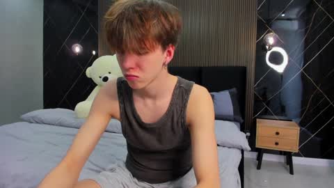 Snapshot of braxiboy chatting on 01-26-25, 06:59 Brax online show from 01-26-25, 06:59